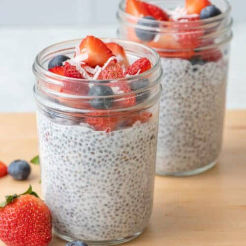 High in both protein and fibre, HeLa Vanilla Chia pudding is the easiest breakfast you will ever make!